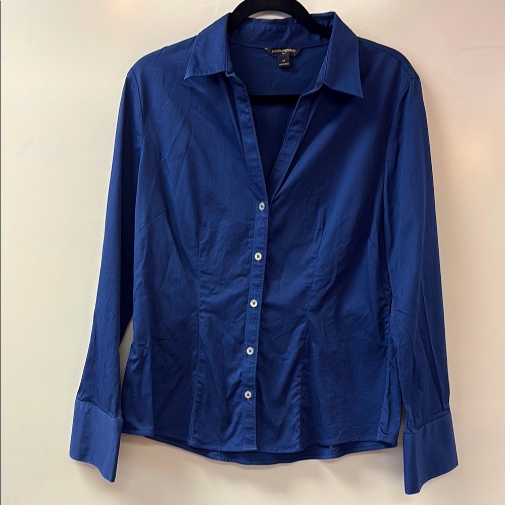 Banana Republic, Fitted Blue Button-Up Shirt